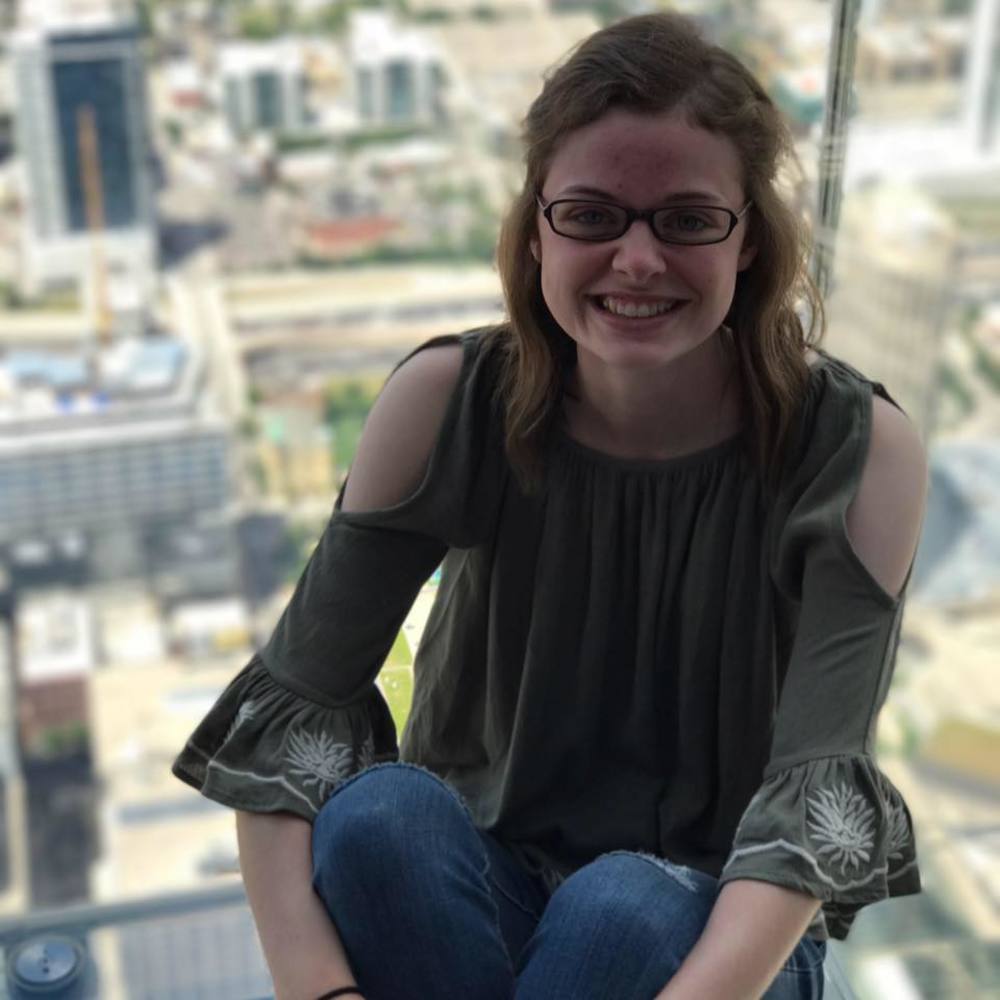 Meet your Posher, Amanda